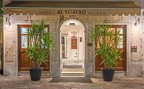 Al Theatro Palace